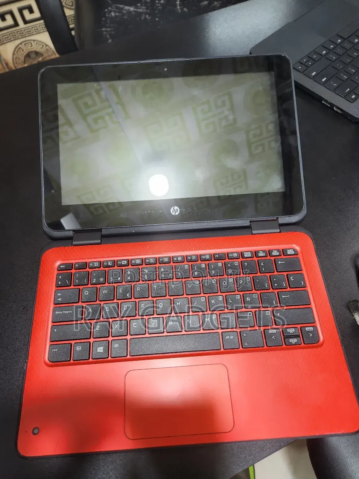 New Laptop HP ProBook 11 X360 G1 EE 4GB Intel Core i3 SSD 128GB