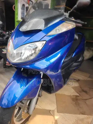 Yamaha Majesty 2018 Blue