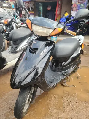 Yamaha 2015 Black
