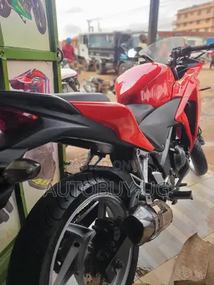 Honda CBR 2017 Red