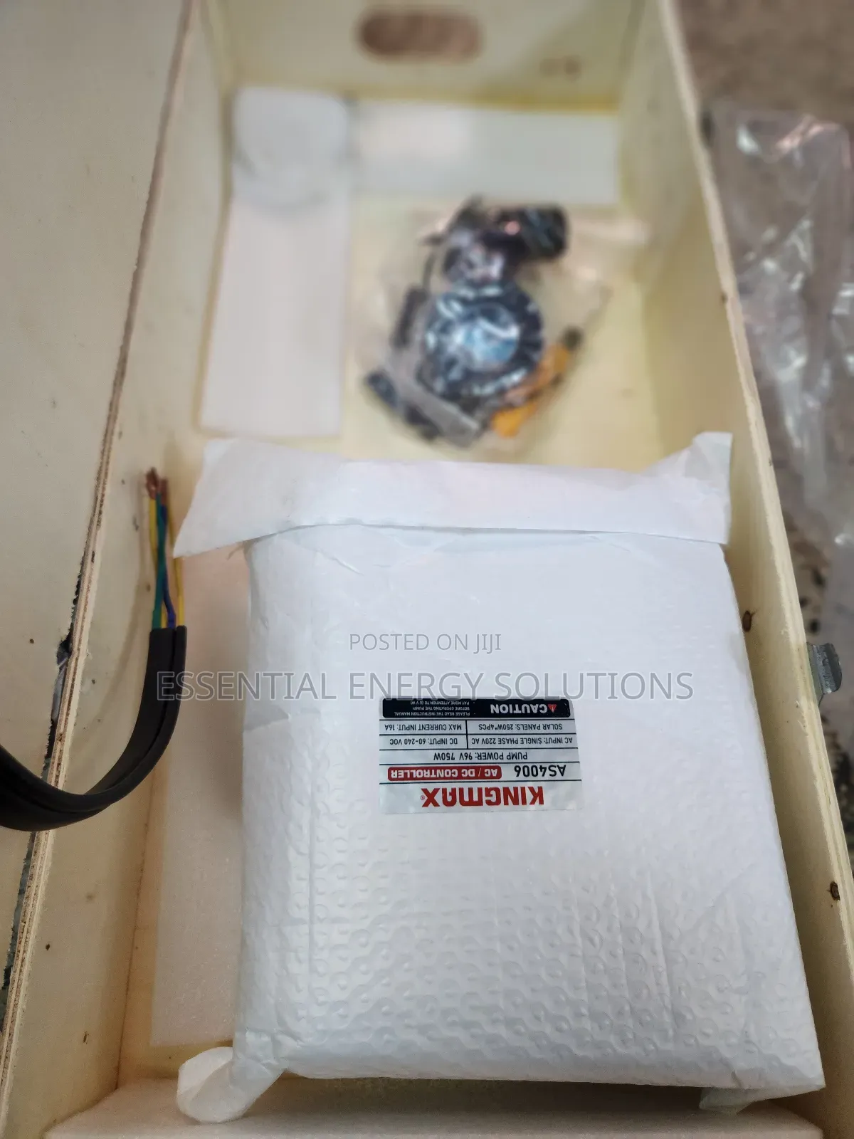 90m Ac,Dc Solar Sumbmersive Water Pump