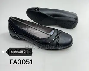 Fair Bait Classic Genuine Leather Black Pump Shining Cross