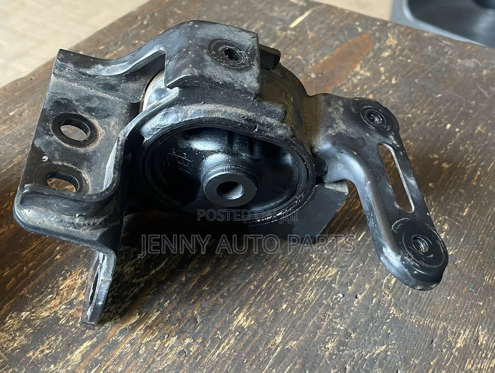 Gear Box Mounting Premio 2010 Model