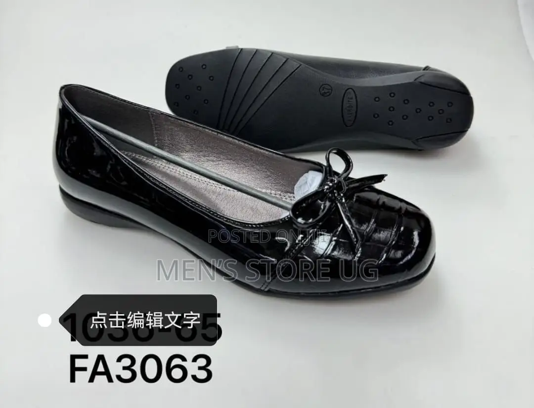 Fair Bait Classic Genuine Clean Off Shiny Black Pumps