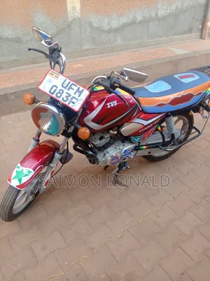 TVS HLX 125 2019 Red