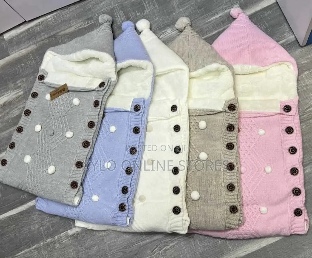 A New Born Baby Sleeping Blanket Wrap