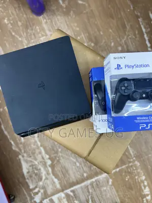 Sony Playstation 4 Slim 1tb Console - Jet Black