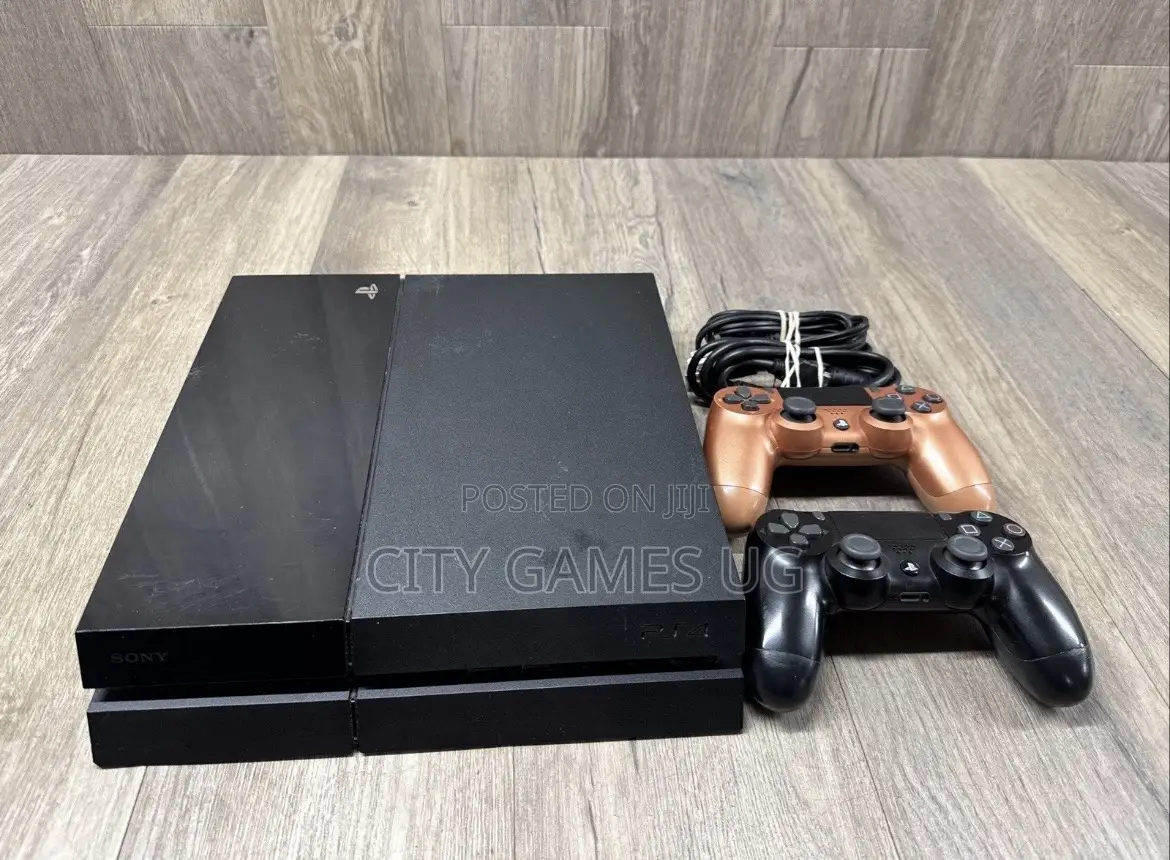 Sony Playstation 4 500gb Gaming Console - (Cuh-1001a) W/ 2 Controllers