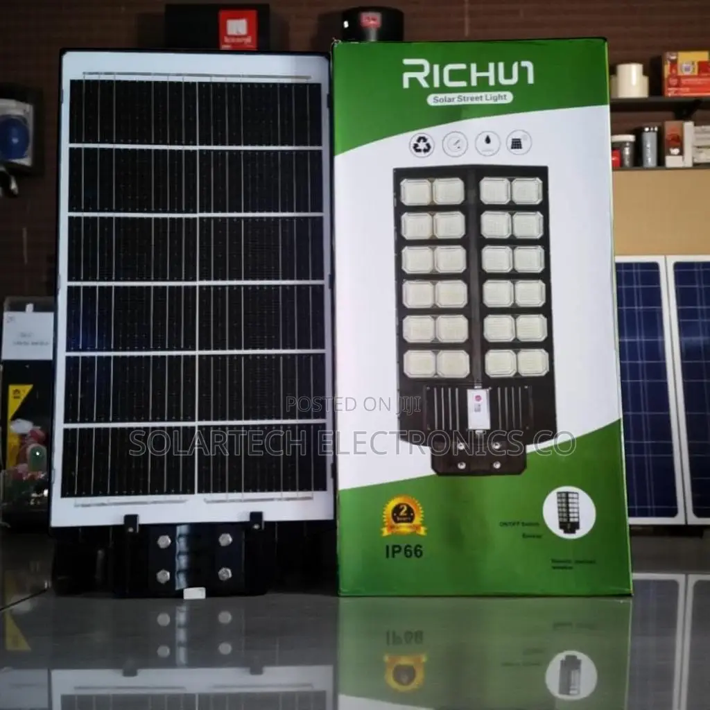 Ultra-Bright 2400w Richur Solar Street Light