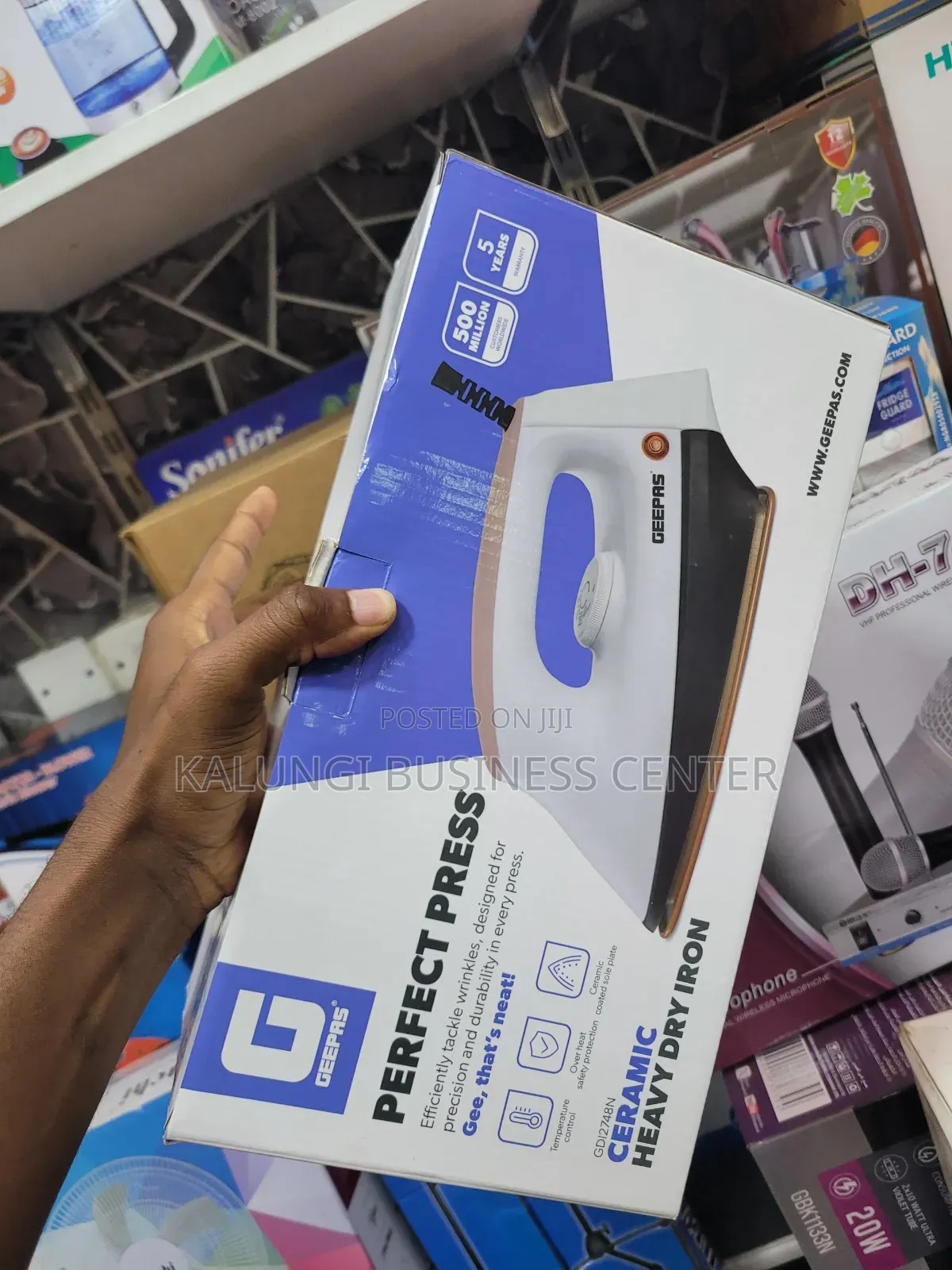 Ceramic Steam Iron Geepas Heavy Duty Steam Iron