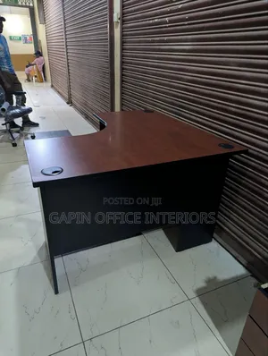 Curved// L Shaped Office Desk of Size 1.2m by 1.2m