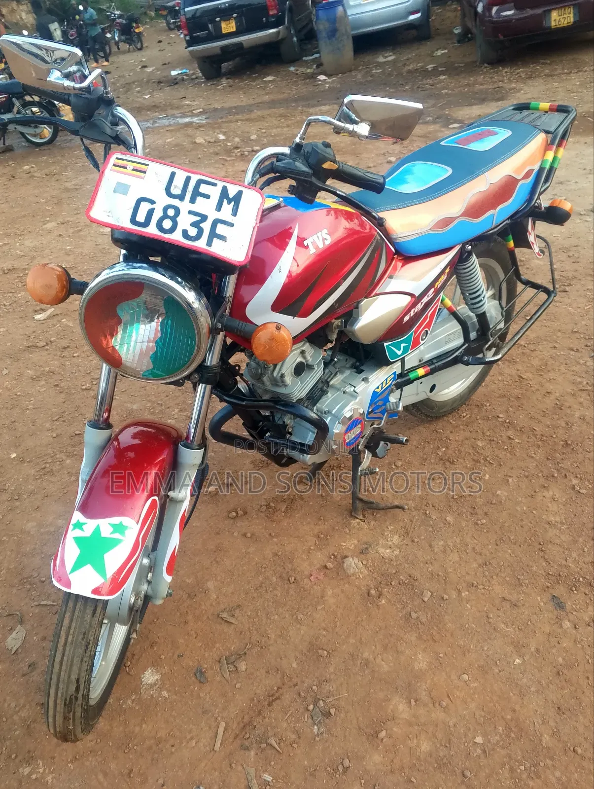 TVS HLX 125 2022 Red