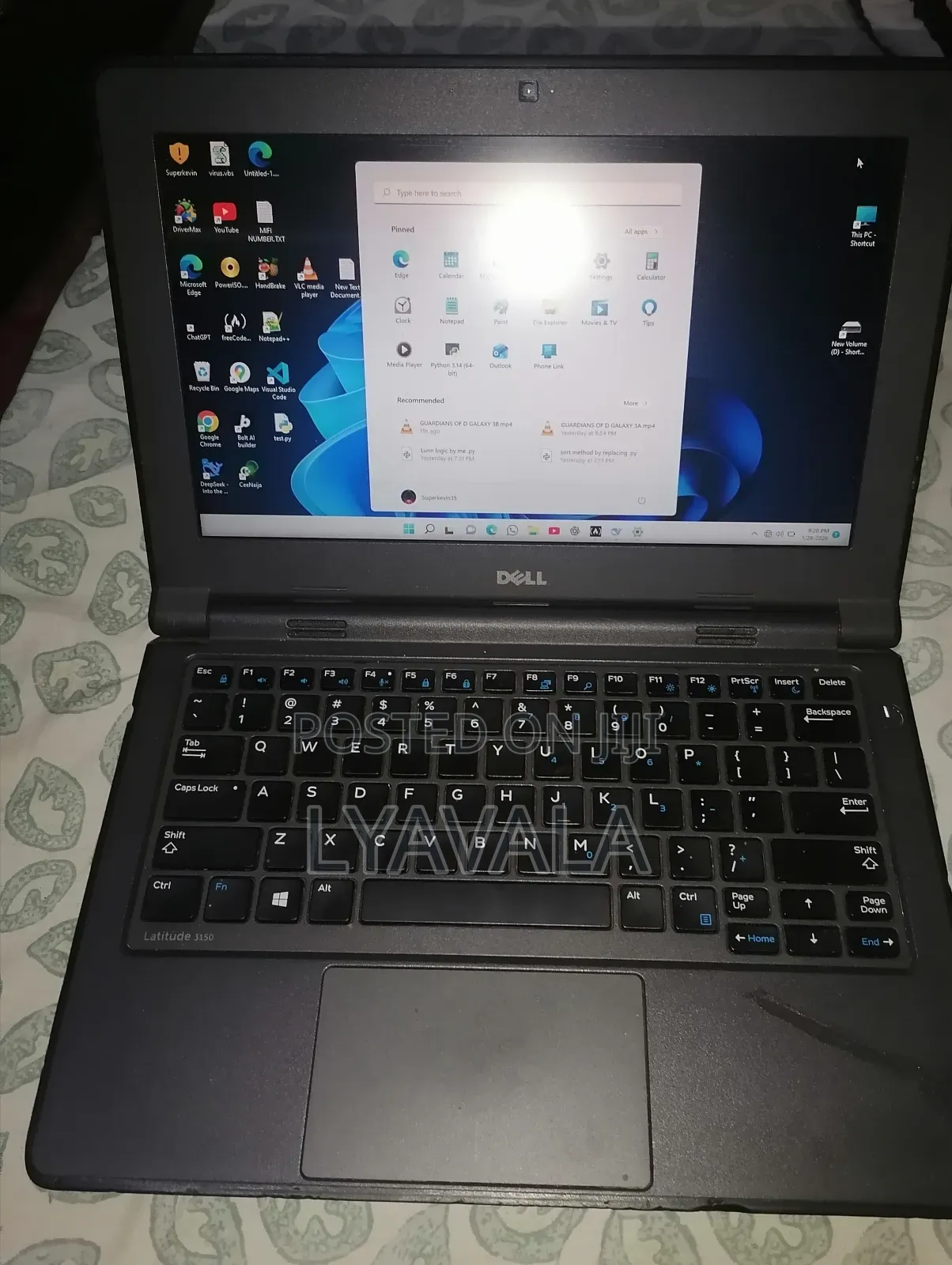 Laptop Dell Latitude 3180 8GB Intel Celeron HDD 500GB