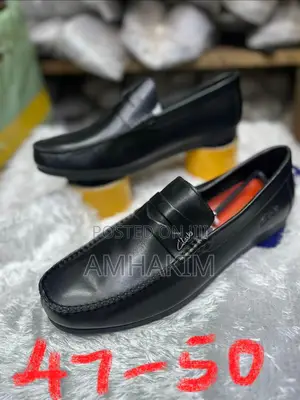 Classic Men's Big Sized Leather Moccasins From Size 39 To 50 In Stock