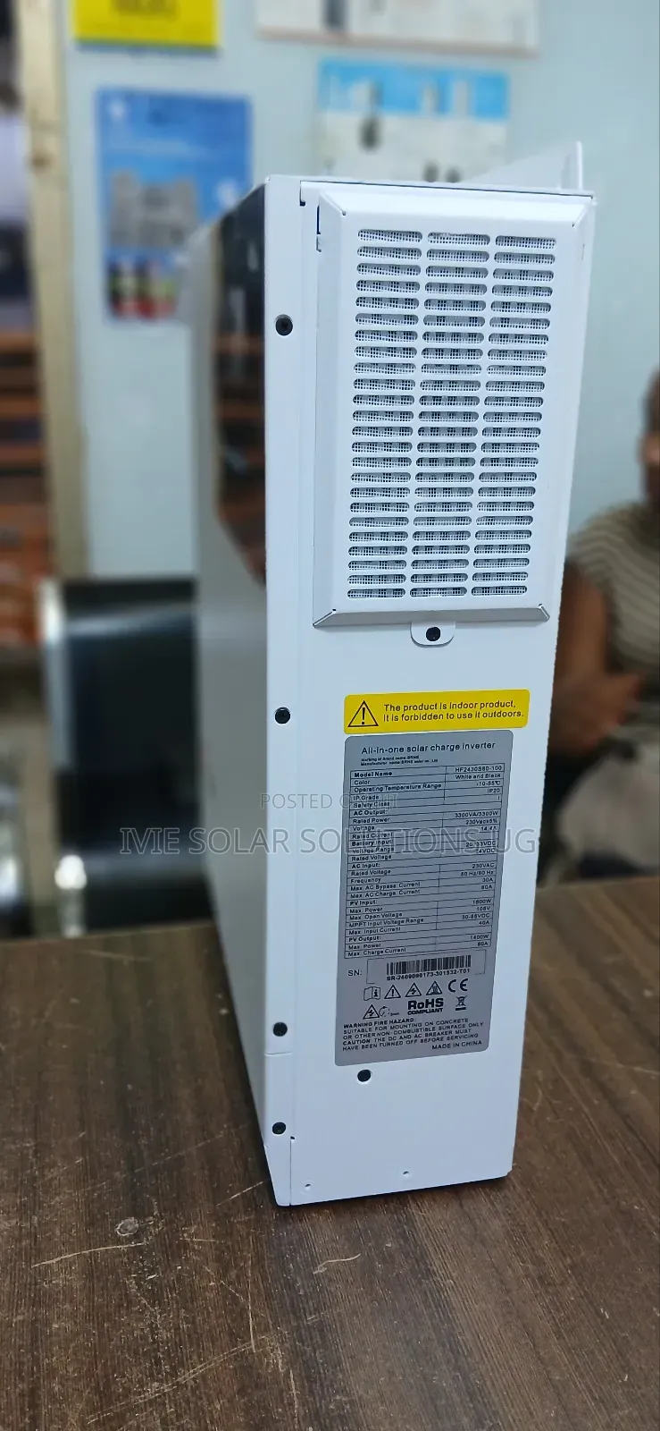 Srne Hybrid Inverter 3.3kva / 3300w