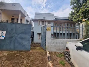 5bdrm House in Bukoto Street, Central Division for sale