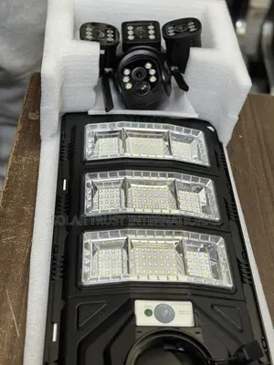 Solar Camera + Lighting