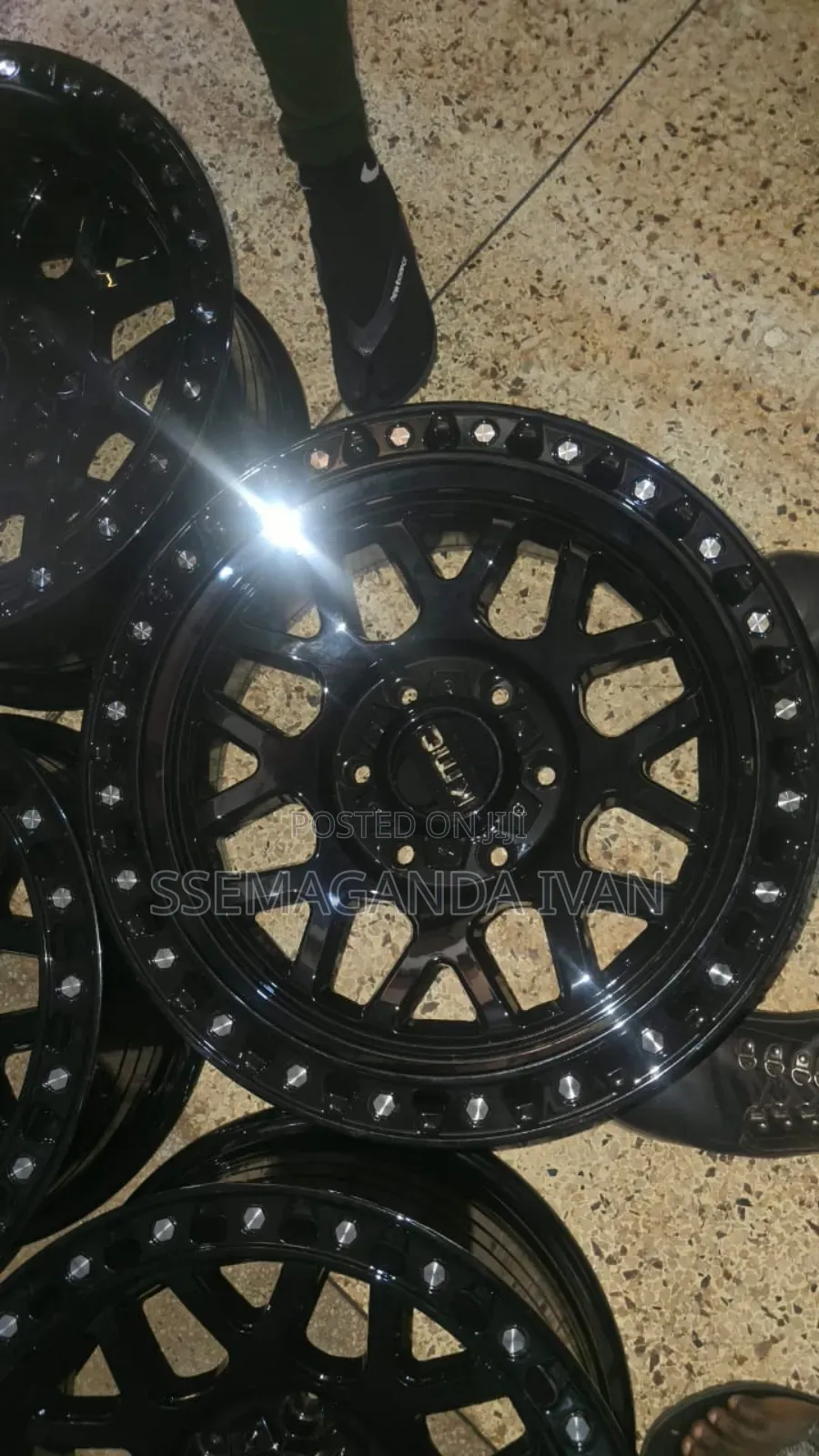 Nissan Navara Rims 17 Sport Balck