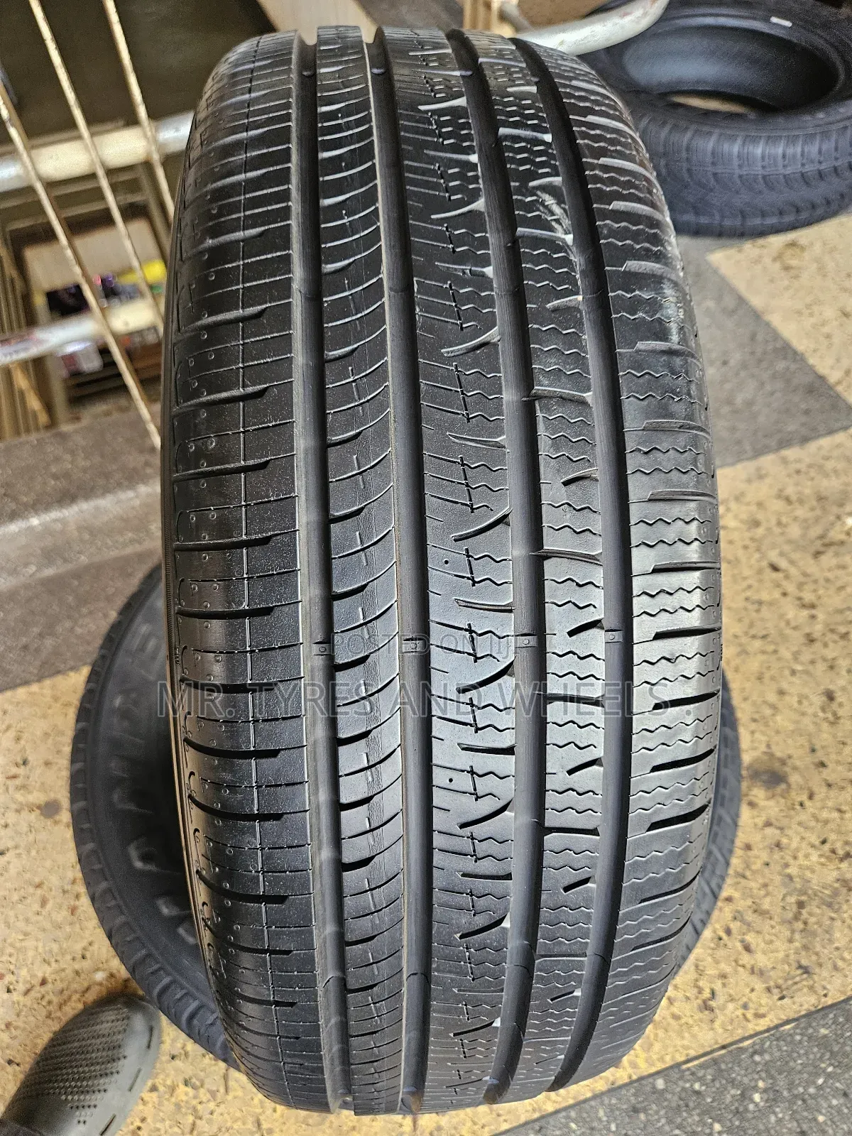 225 65 R17 Pileri Only 1 Peace Available Now Imported Tires 4rm Japan