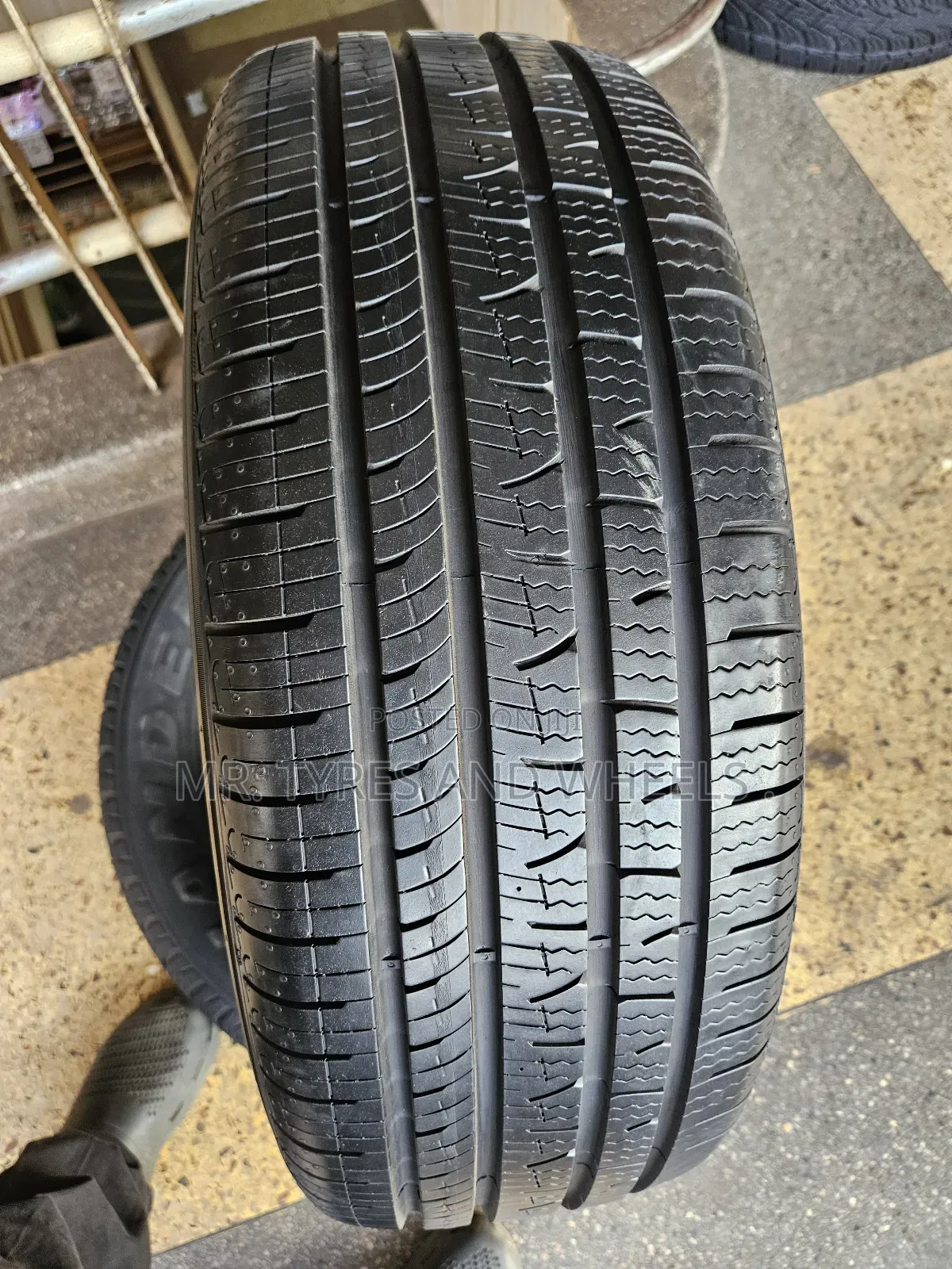 225 65 R17 Pileri Only 1 Peace Available Now Imported Tires 4rm Japan