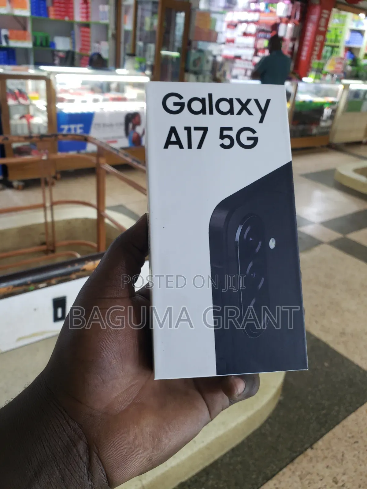 New Samsung Galaxy A17 5G 128 GB Black
