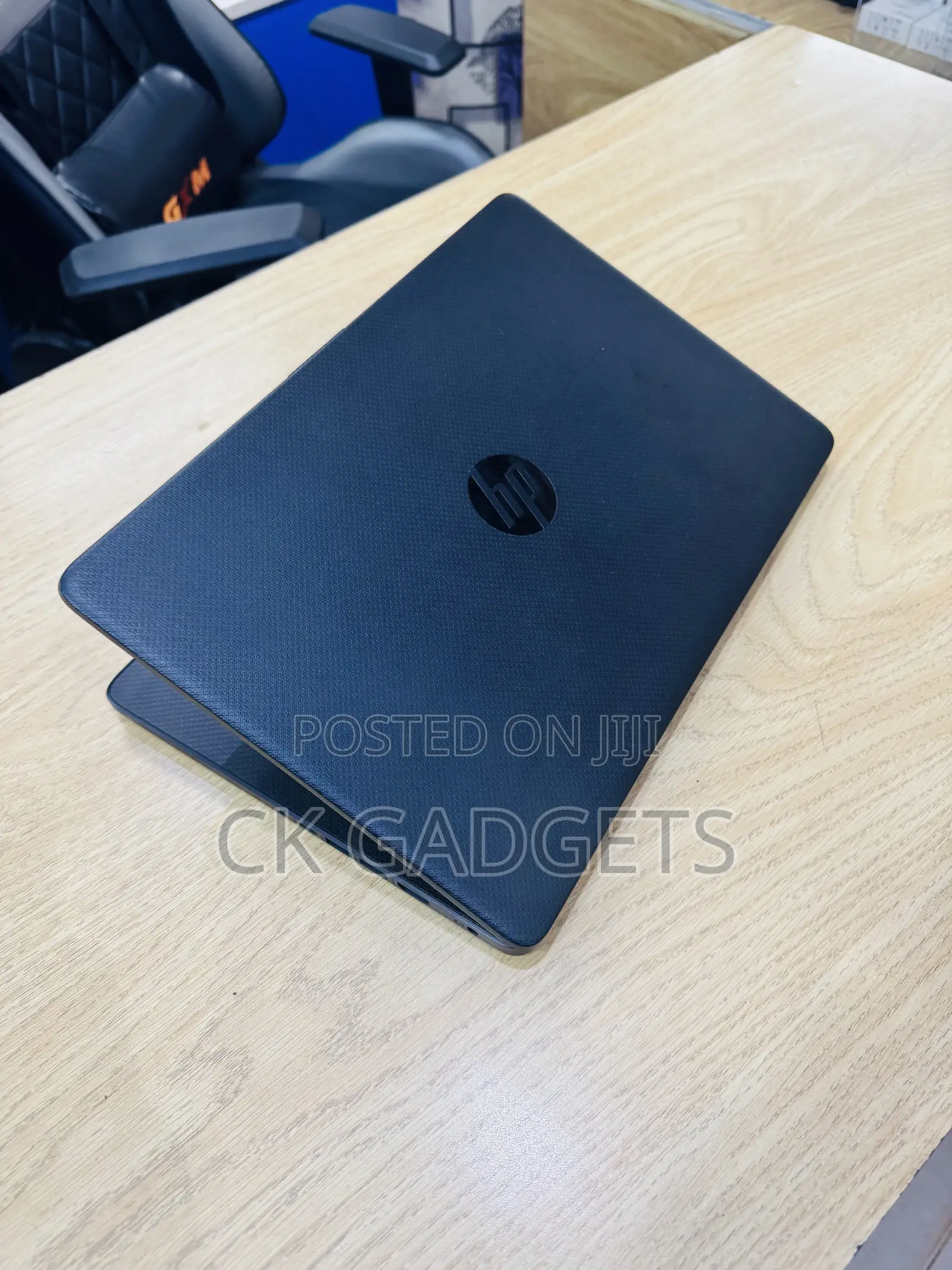 New Laptop HP 14z 8GB Intel Core I5 SSD 256GB