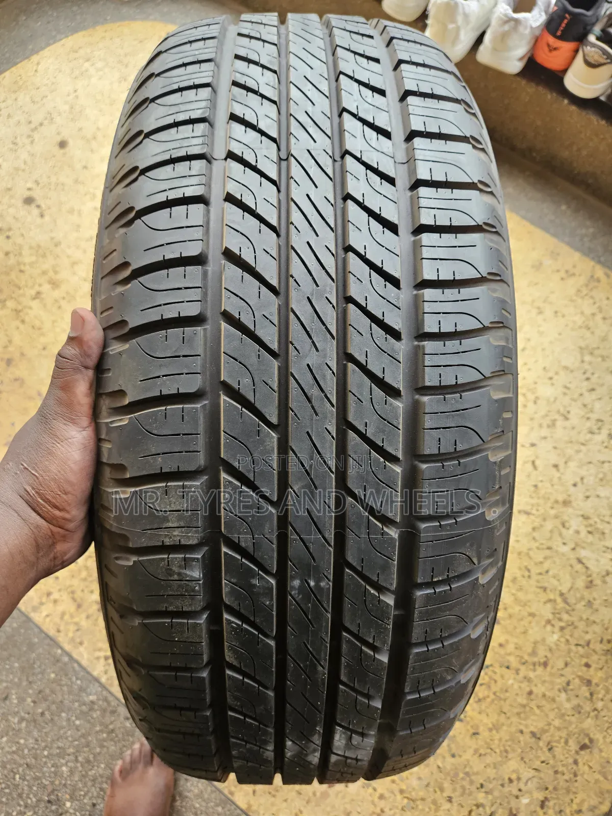 255 55 R19 In The Brand Of Goodyear 4rm Germany One Of Strongest Types