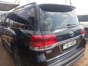 Toyota Land Cruiser 4.0 V6 GX-R 2012 Black