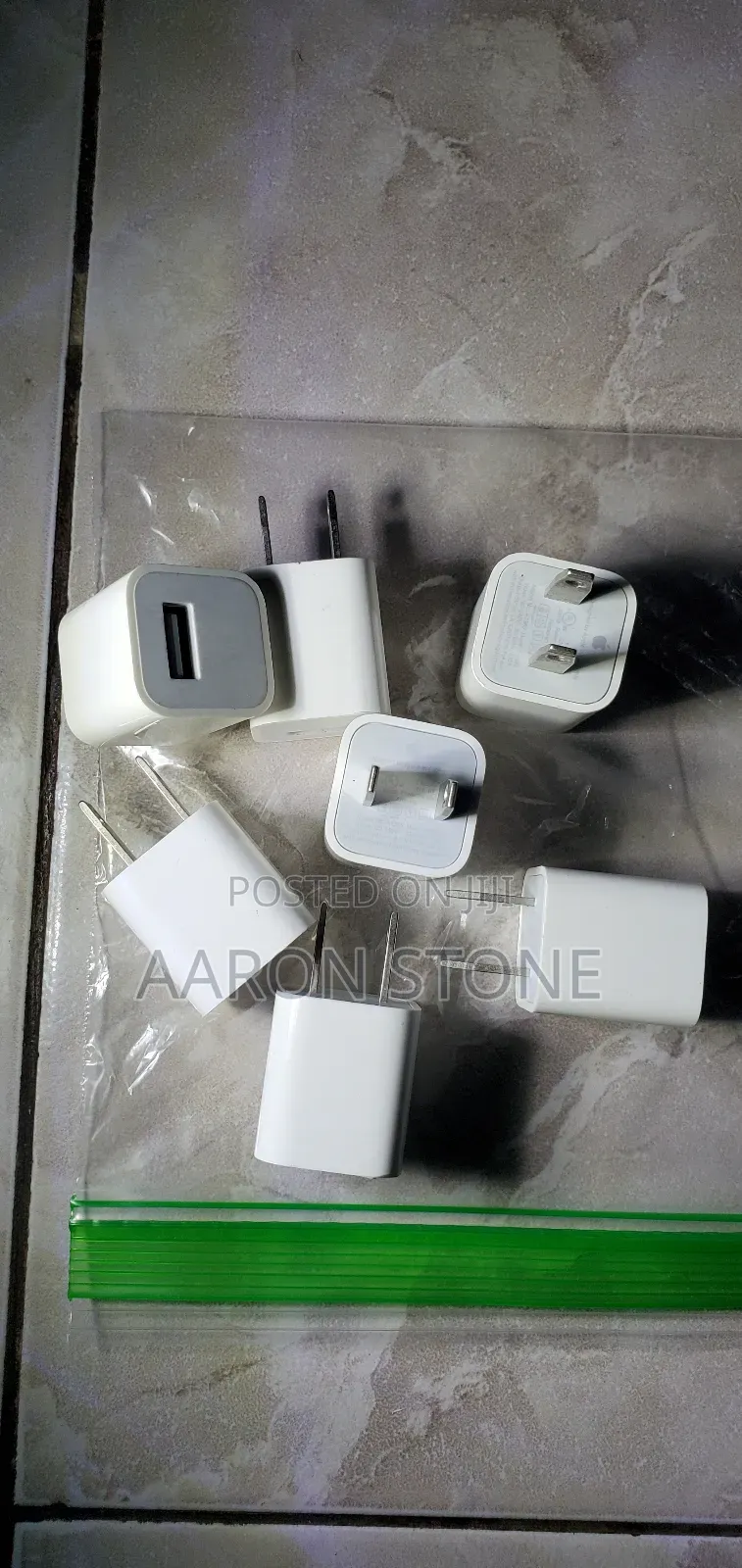 Original Apple 5w Usb Chargers – White, Like New, Bulk Deal