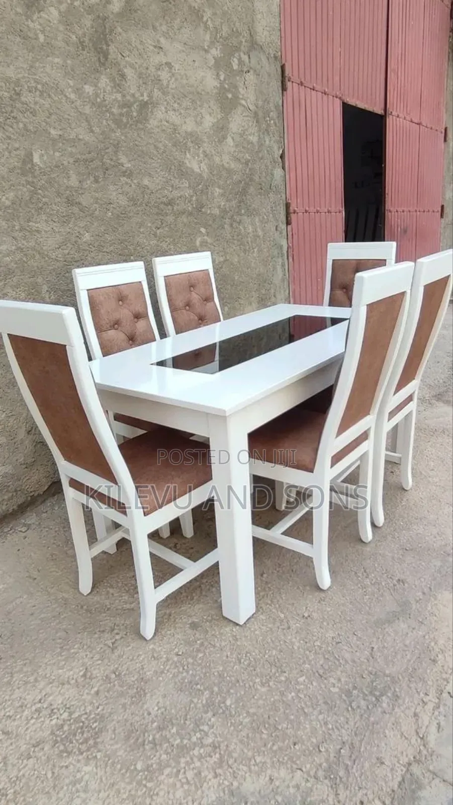 Dinning Table