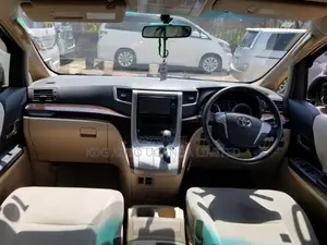Toyota Alphard 2013 White