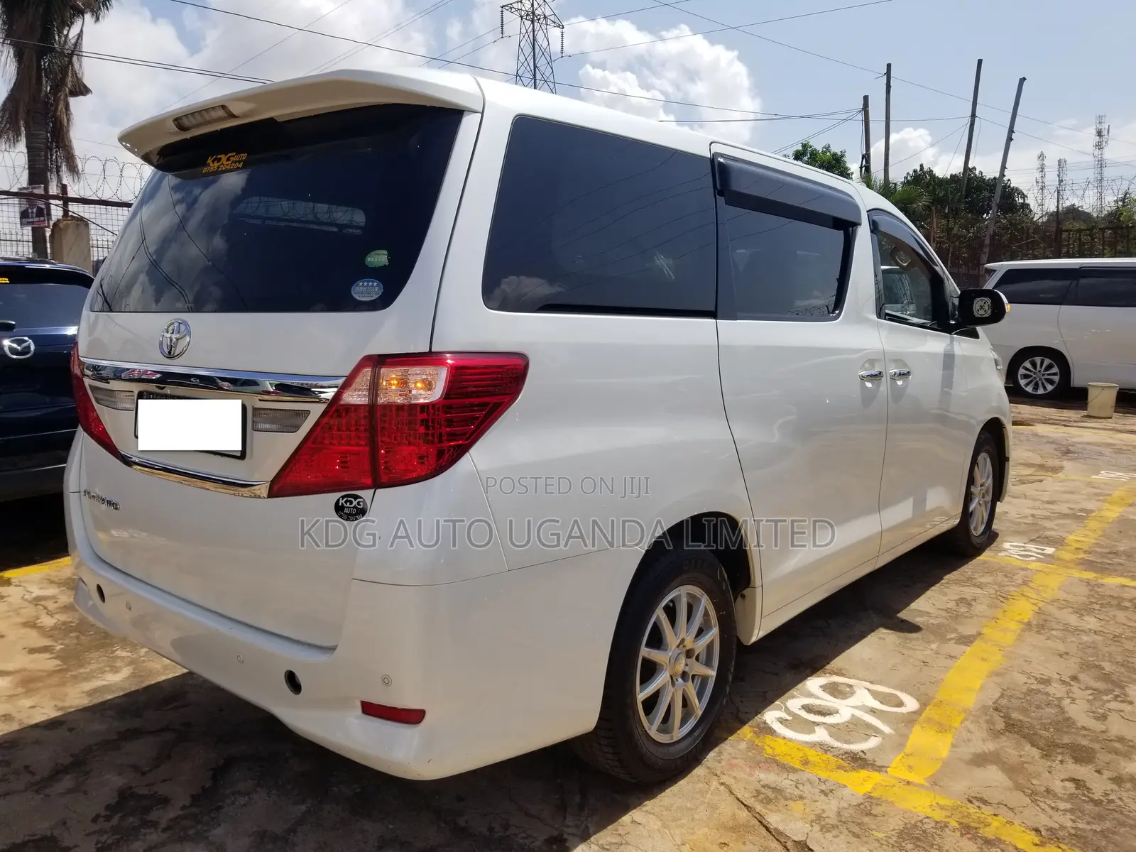Toyota Alphard 2013 White