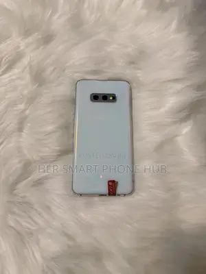 Samsung Galaxy S10e 128 GB Blue