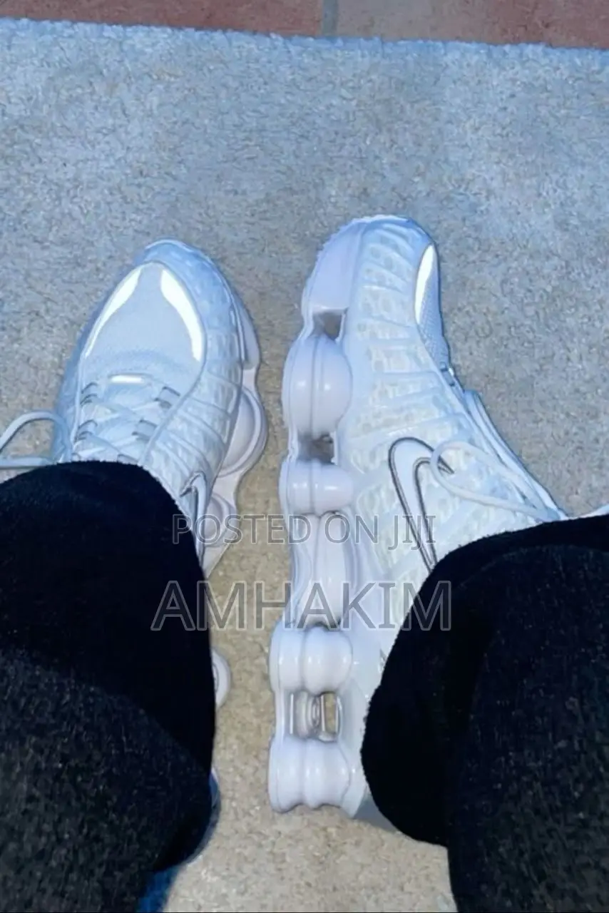 Classic Men's Nike Shox Tl Sneakers In Stock