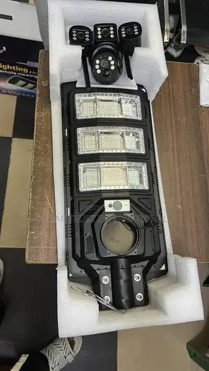 Solar Camera + Lighting