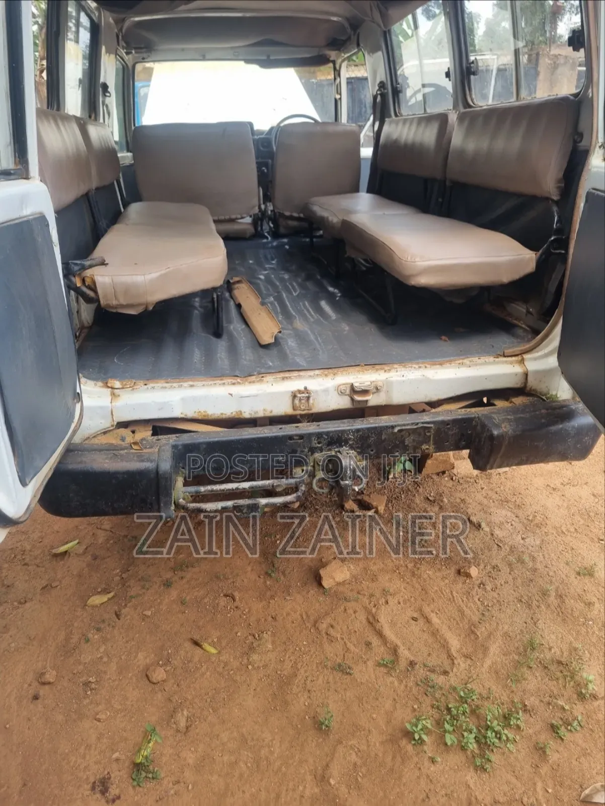 Toyota Land Cruiser 70 1989 White