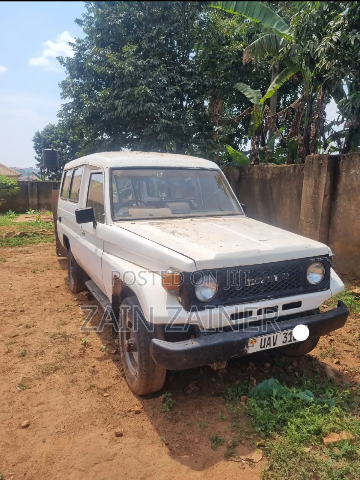 Toyota Land Cruiser 70 1989 White