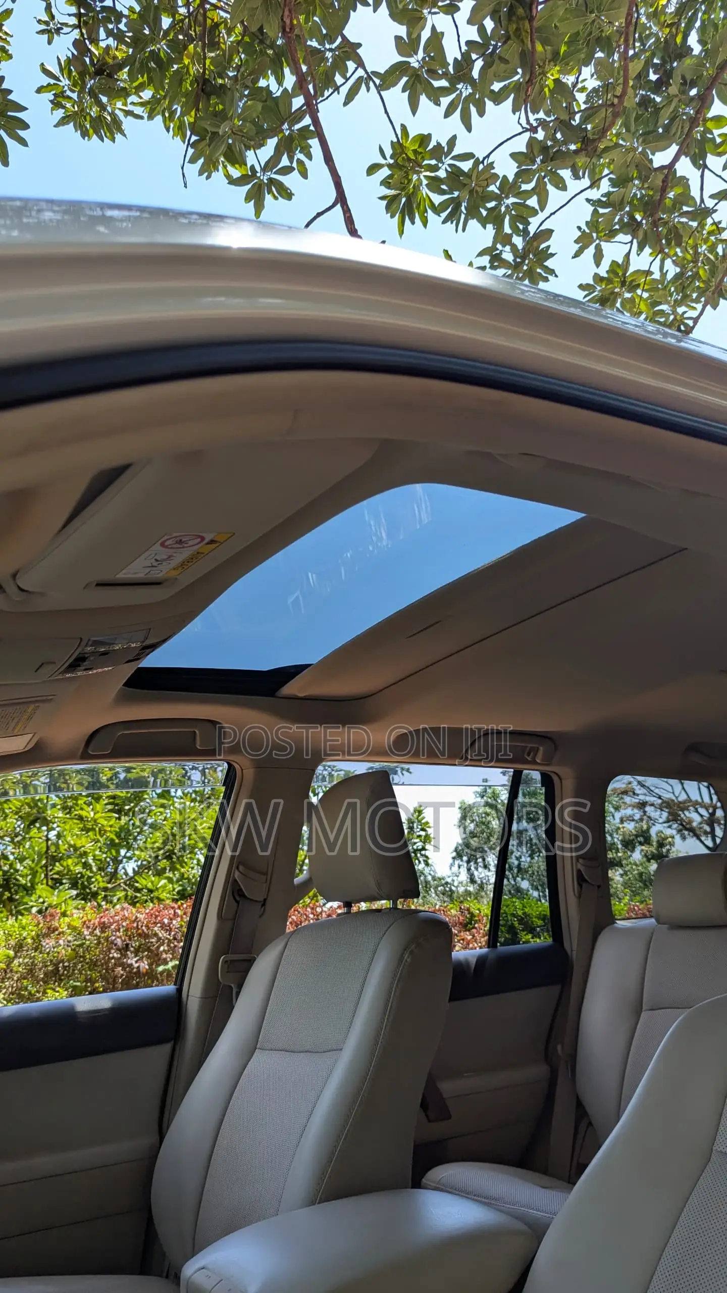Toyota Land Cruiser Prado 2017 White