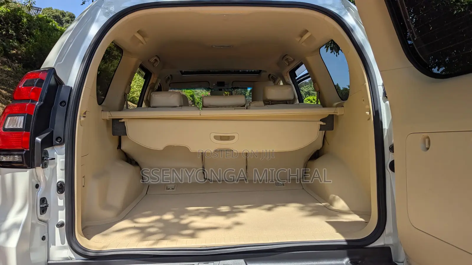 Toyota Land Cruiser Prado 2017 White