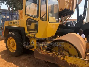 Single Drum 5 Tonnes Pedestrian Roller for Hire/Rent