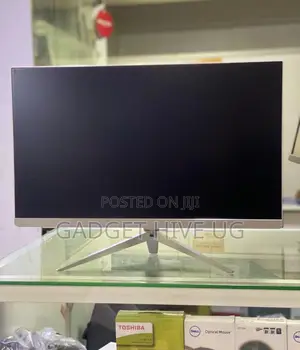 Desktop Computer 8GB Intel Core i7 SSD 128GB