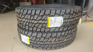 235/85r16 Landcruiser 2 Dunlop Grandtrek Tyres
