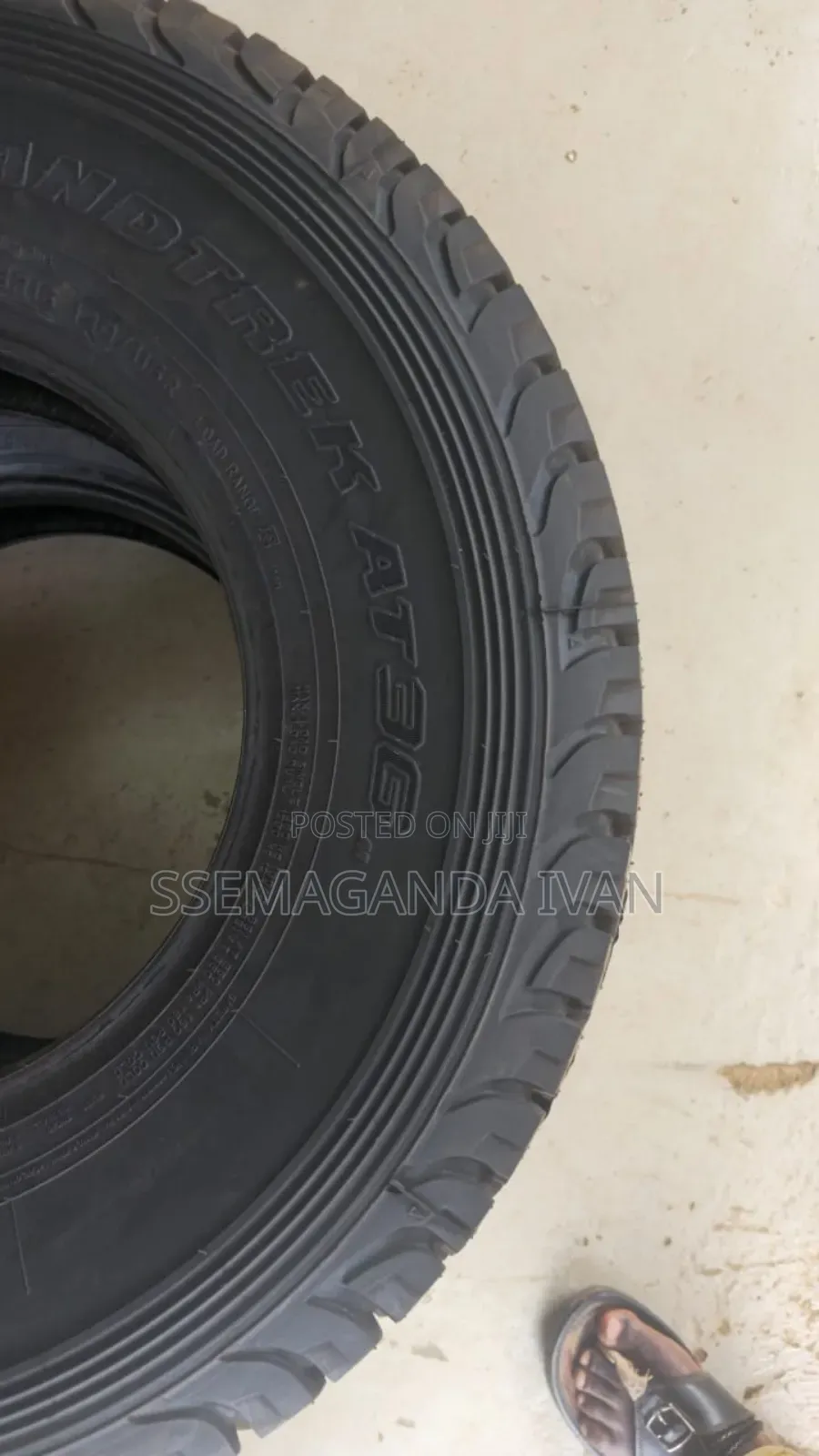 235/85r16 Landcruiser 2 Dunlop Grandtrek Tyres