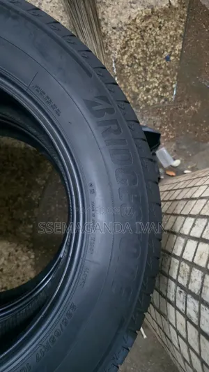 225/65r17 102h Harrier Bridgestone Foreign Used Tyres