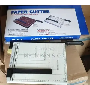Paper Cutter Designed for Precise and Easy Cutting of Paper and Photos
