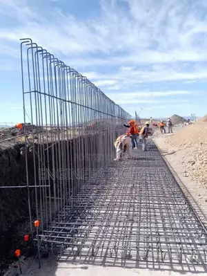 Solid Retaining Wall Construction