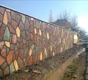 Hardcore Retaining Wall
