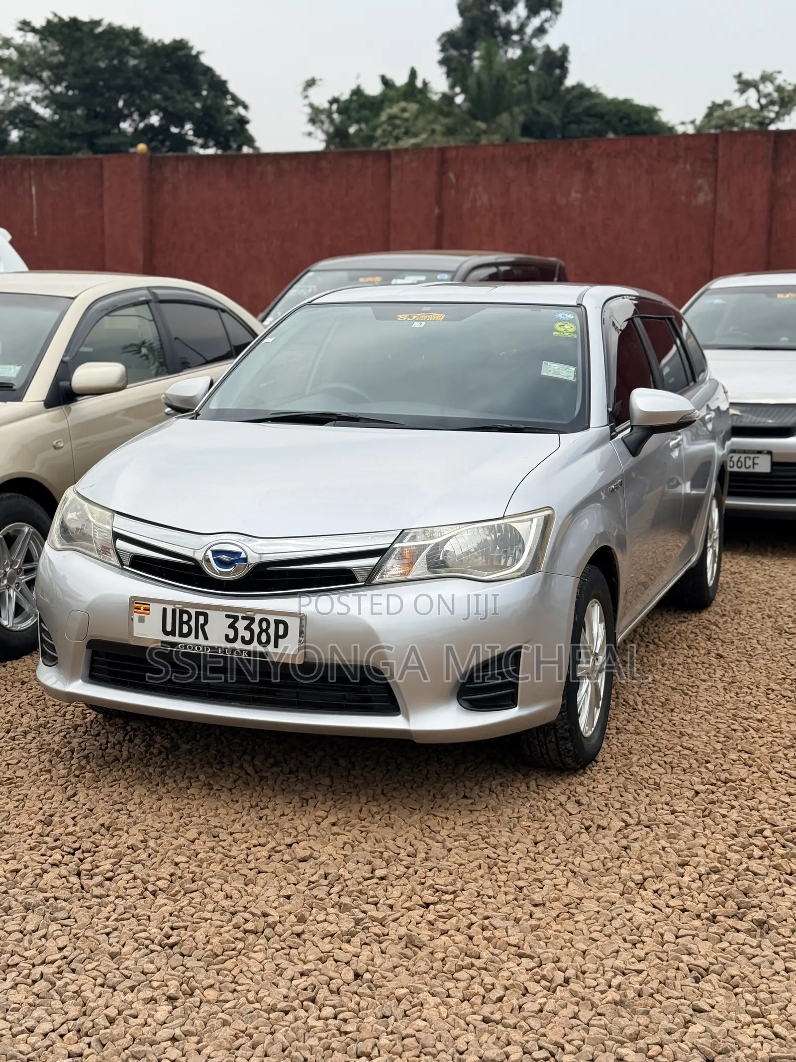 Toyota Corolla Fielder 2014 Silver
