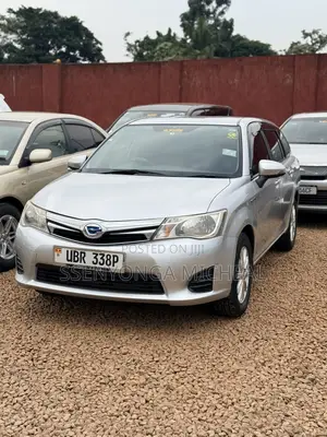 Toyota Corolla Fielder 2014 Silver