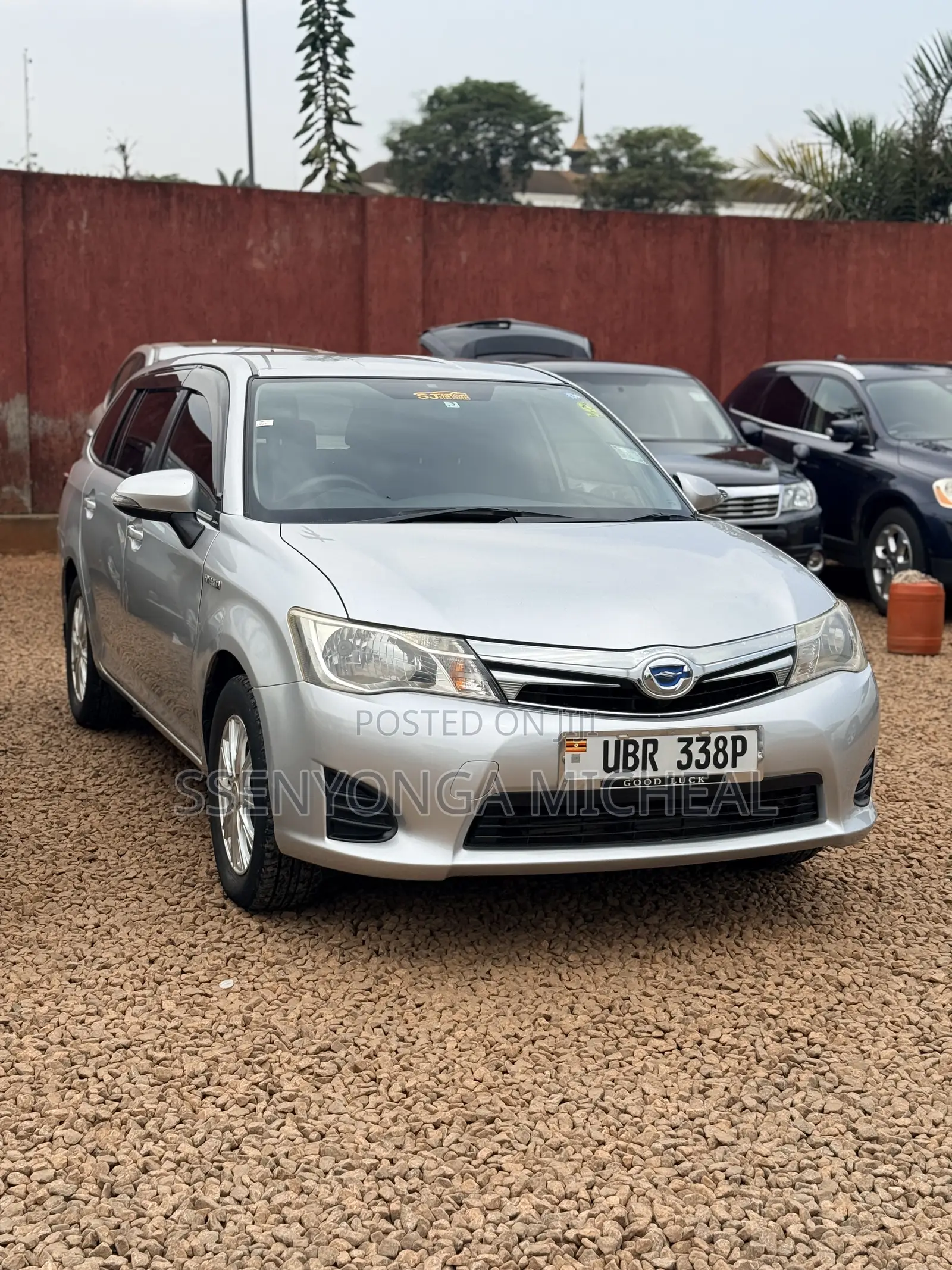 Toyota Corolla Fielder 2014 Silver